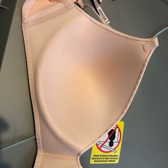 Victoria secrete wireless T-shirt bra - Picture 3 of 6